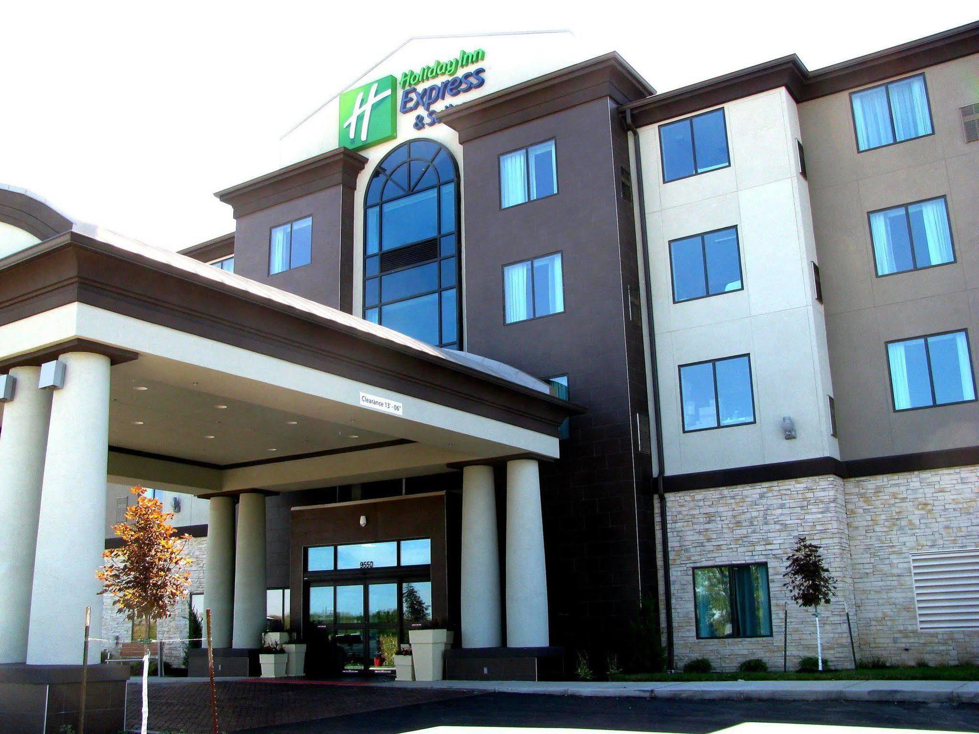 Holiday Inn Express Hotel & Suites North Kansas City By Ihg Exteriér fotografie