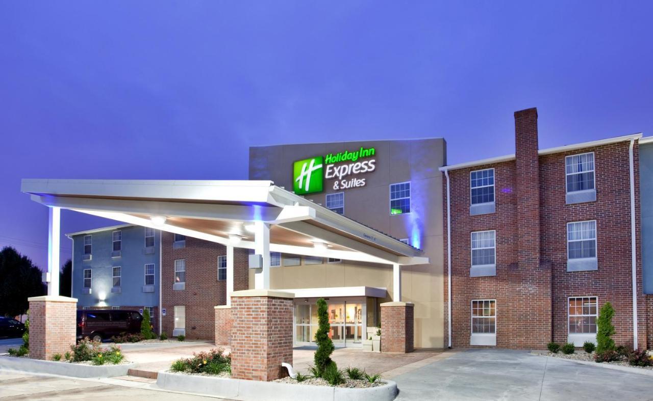 Holiday Inn Express Hotel & Suites North Kansas City By Ihg Exteriér fotografie