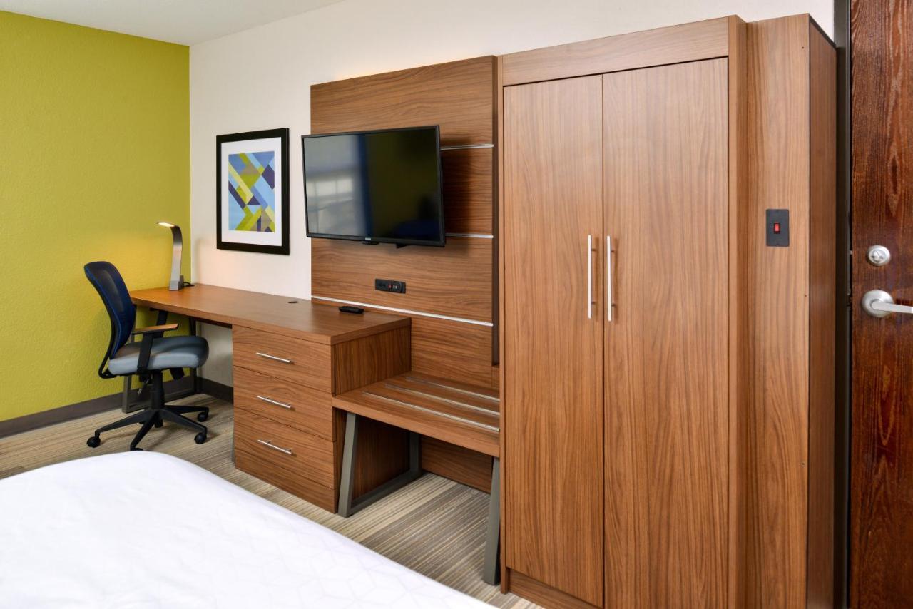 Holiday Inn Express Hotel & Suites North Kansas City By Ihg Exteriér fotografie