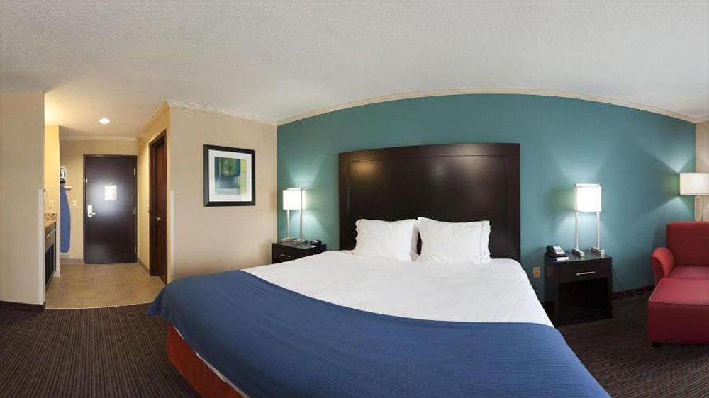 Holiday Inn Express Hotel & Suites North Kansas City By Ihg Exteriér fotografie