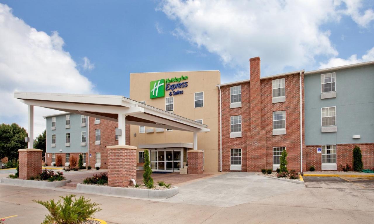 Holiday Inn Express Hotel & Suites North Kansas City By Ihg Exteriér fotografie
