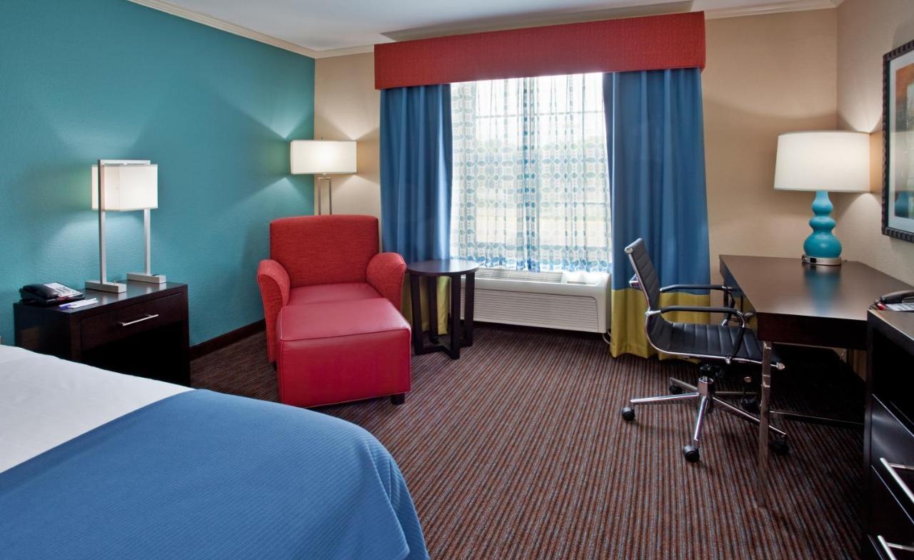 Holiday Inn Express Hotel & Suites North Kansas City By Ihg Exteriér fotografie